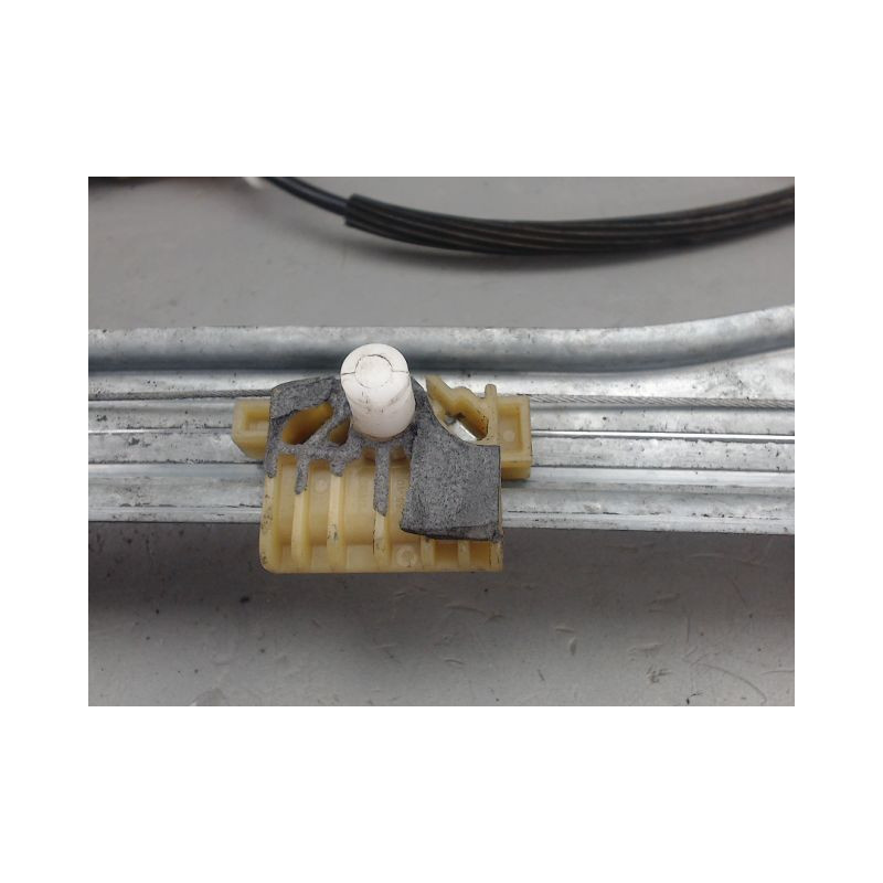 MECANISME LEVE-GLACE AVANT DROIT RENAULT LAGUNA