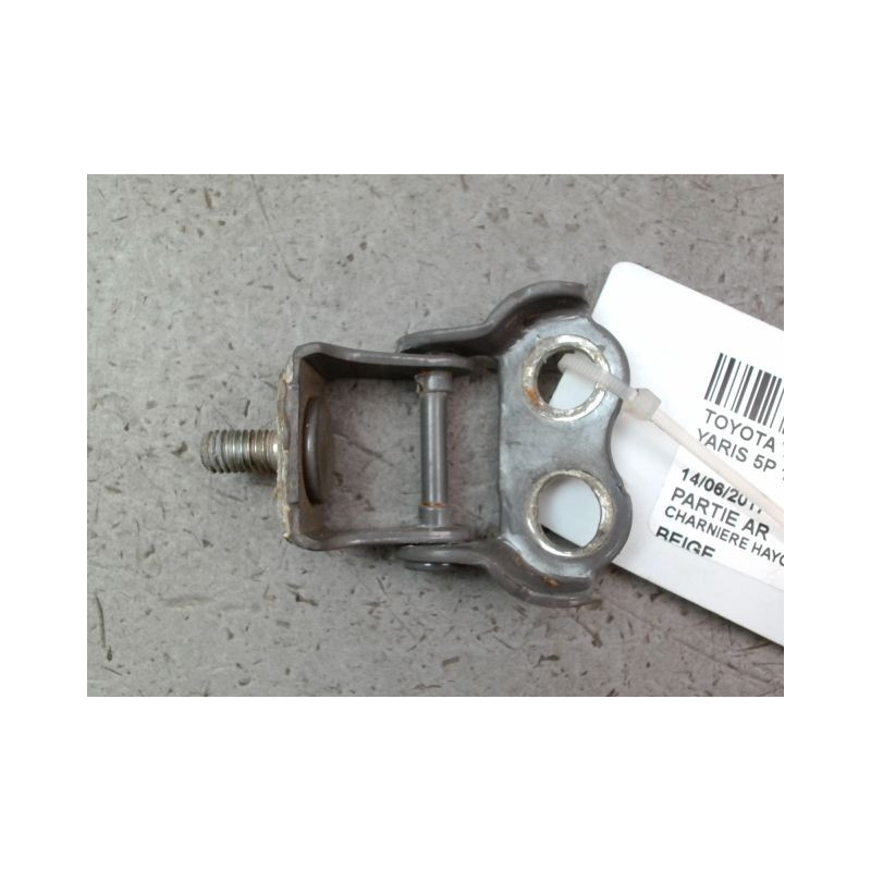 CHARNIERE HAYON G TOYOTA YARIS 2005-