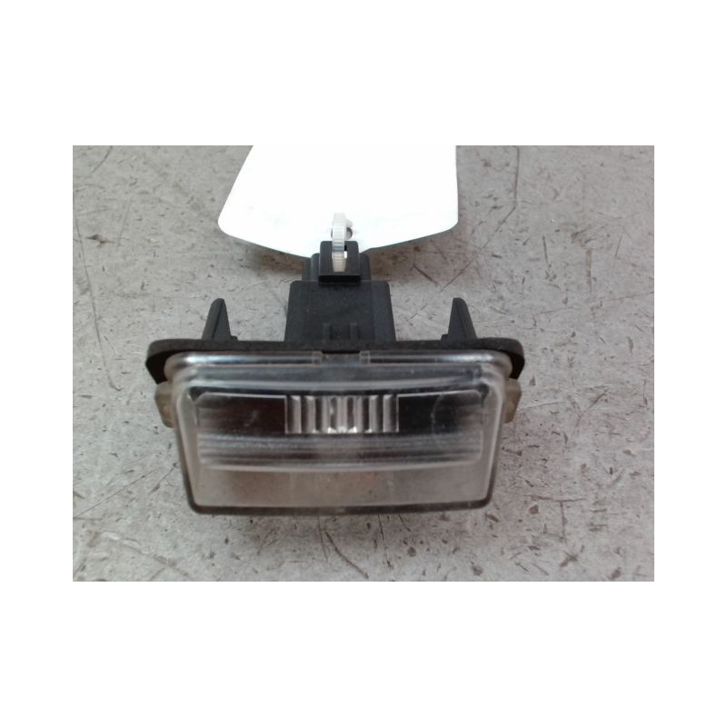 ECLAIREUR PLAQUE DE POLICE GAUCHE TOYOTA YARIS 2005-