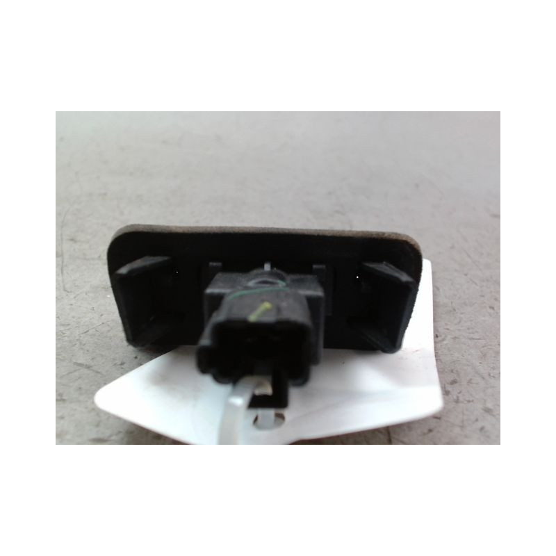 ECLAIREUR PLAQUE DE POLICE GAUCHE TOYOTA YARIS 2005-