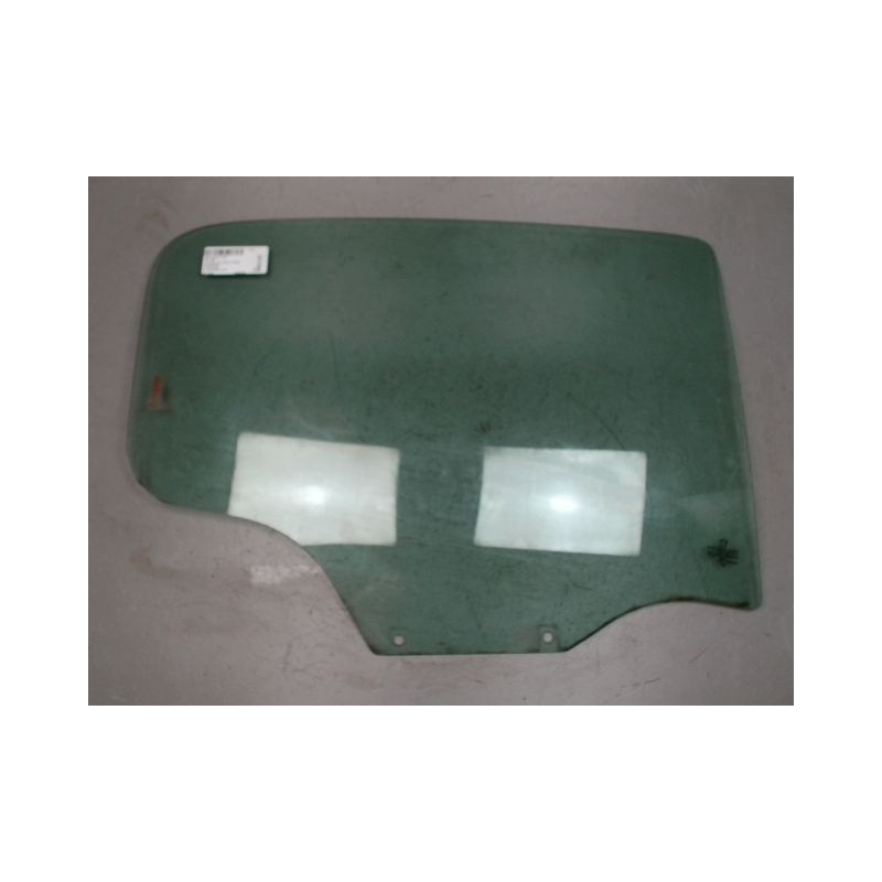 GLACE PORTE ARD PEUGEOT 207 5P