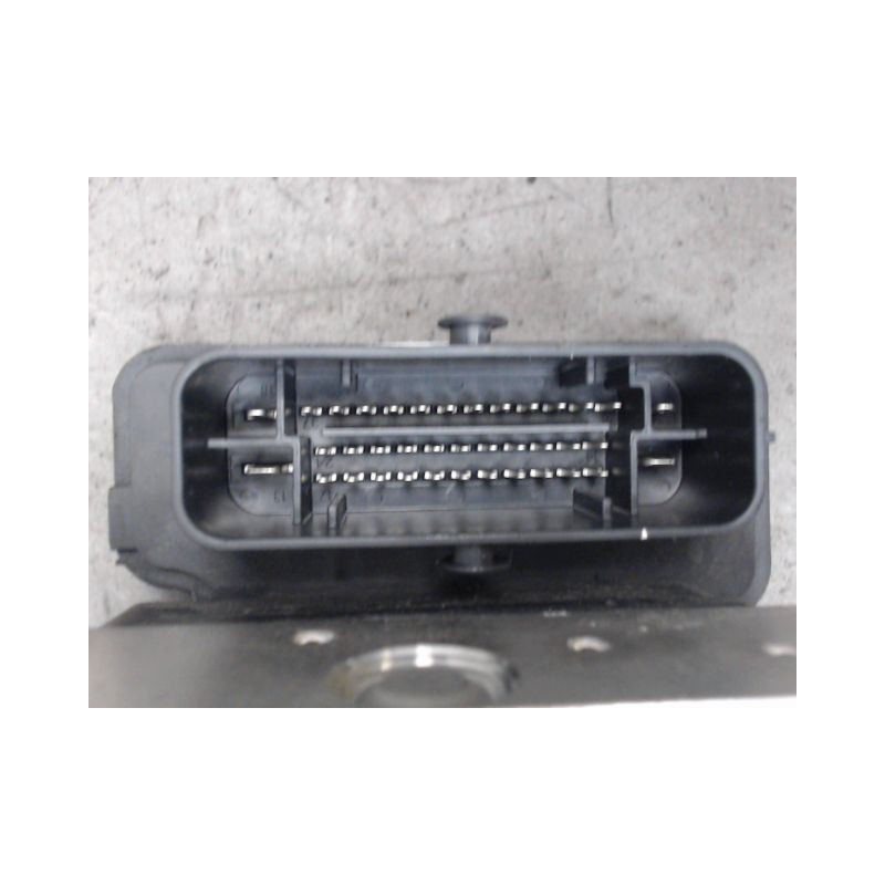 UNITE HYDRAULIQUE ABS DACIA DUSTER