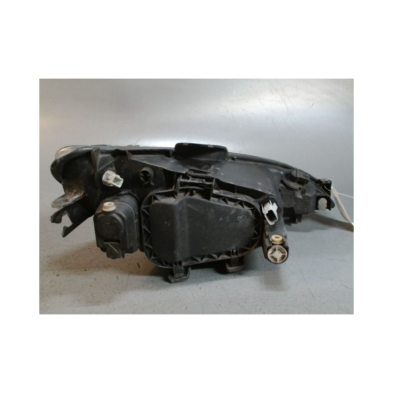 PHARE GAUCHE PEUGEOT 206 SW 02-06