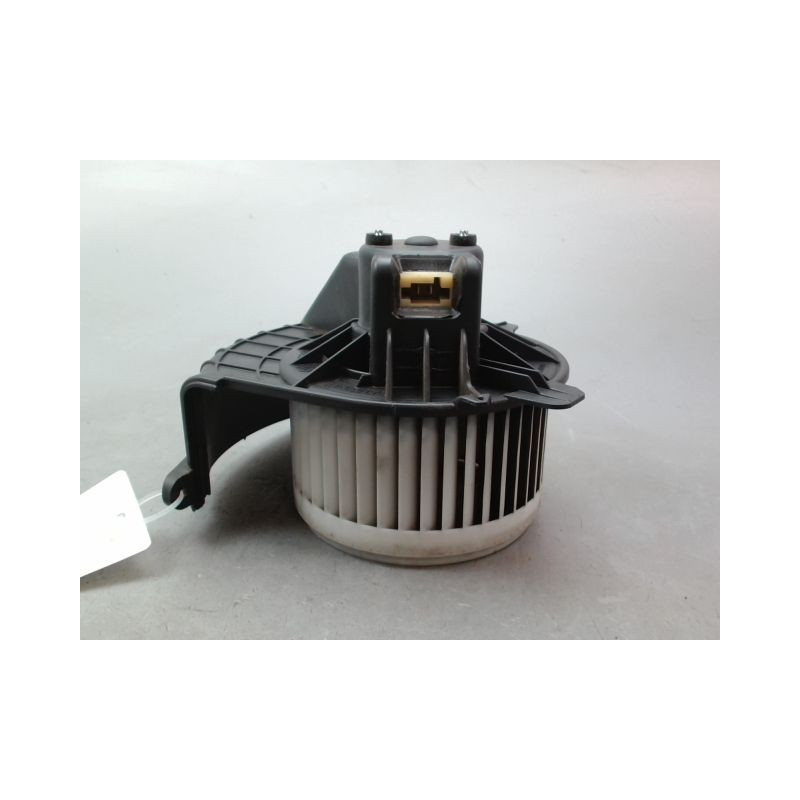 MOTEUR VENTILATEUR CHAUFFAGE MERCEDES CITAN