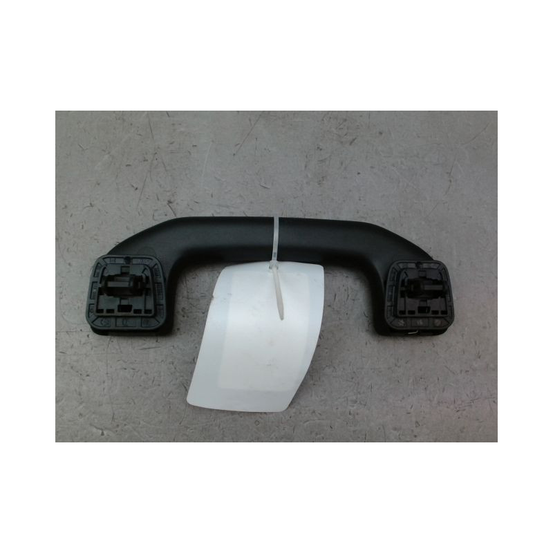POIGNÉE DE MAINTIEN AVG MERCEDES CLASSE B 2008-