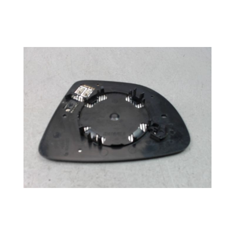 GLACE RETROVISEUR EXT D RENAULT ZOE