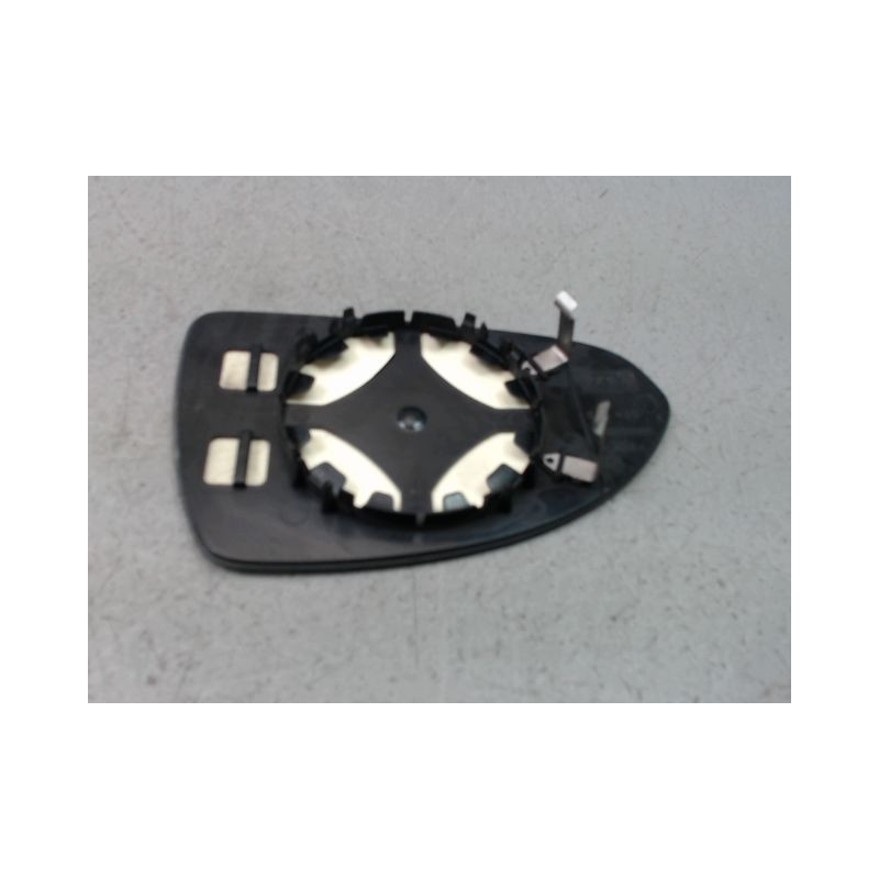 GLACE RETROVISEUR EXT D OPEL CORSA IV Phase 2 (D) 2011-2015