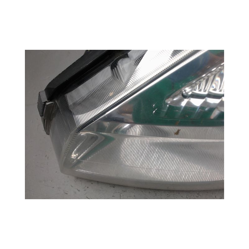 PHARE GAUCHE RENAULT MEGANE