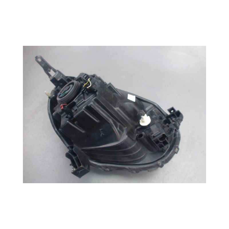 PHARE GAUCHE NISSAN MICRA