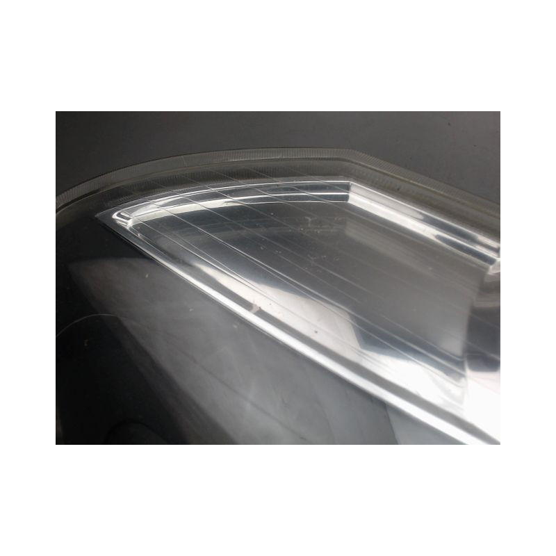 PHARE DROIT RENAULT CLIO