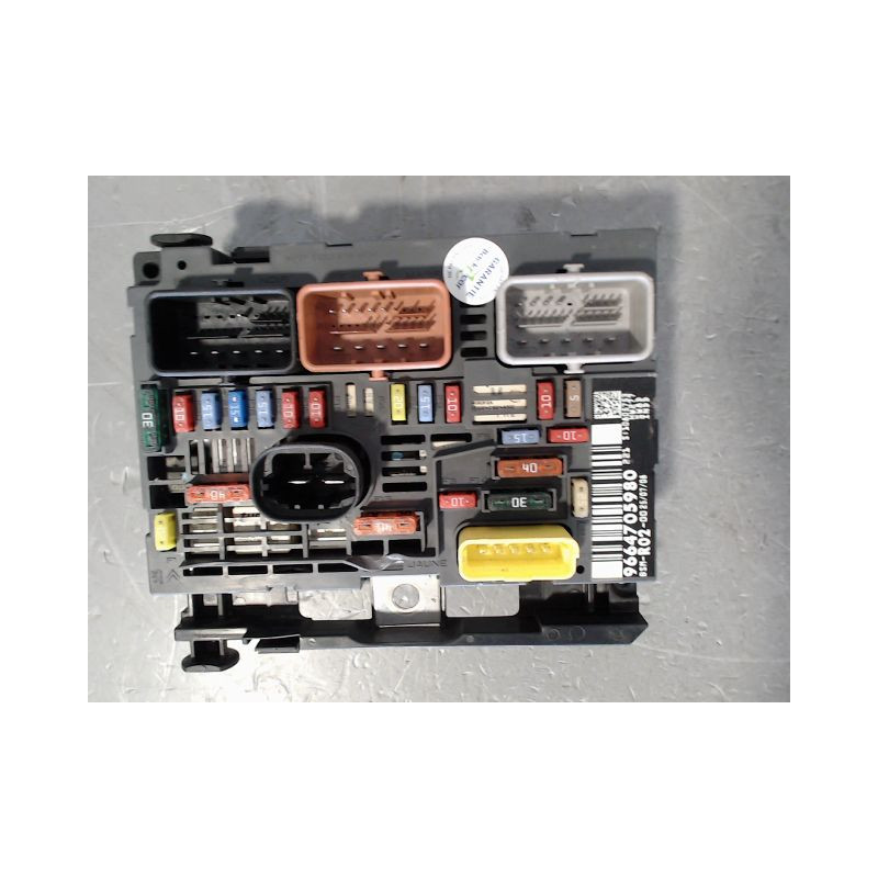 BOITE A FUSIBLES CITROEN C5