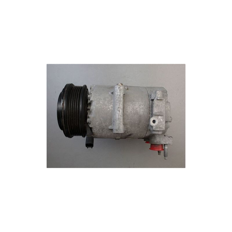 COMPRESSEUR AIR CONDITIONNE FORD FIESTA