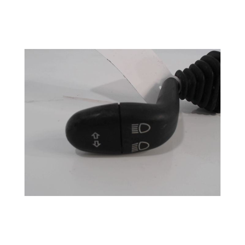 COMMANDE CLIGNOTANT SKODA FELICIA 95-2000