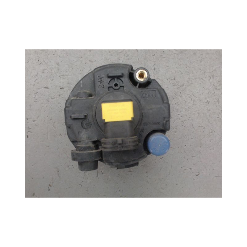 PHARE ANTIBROUILLARD AVANT GAUCHE NISSAN NV200