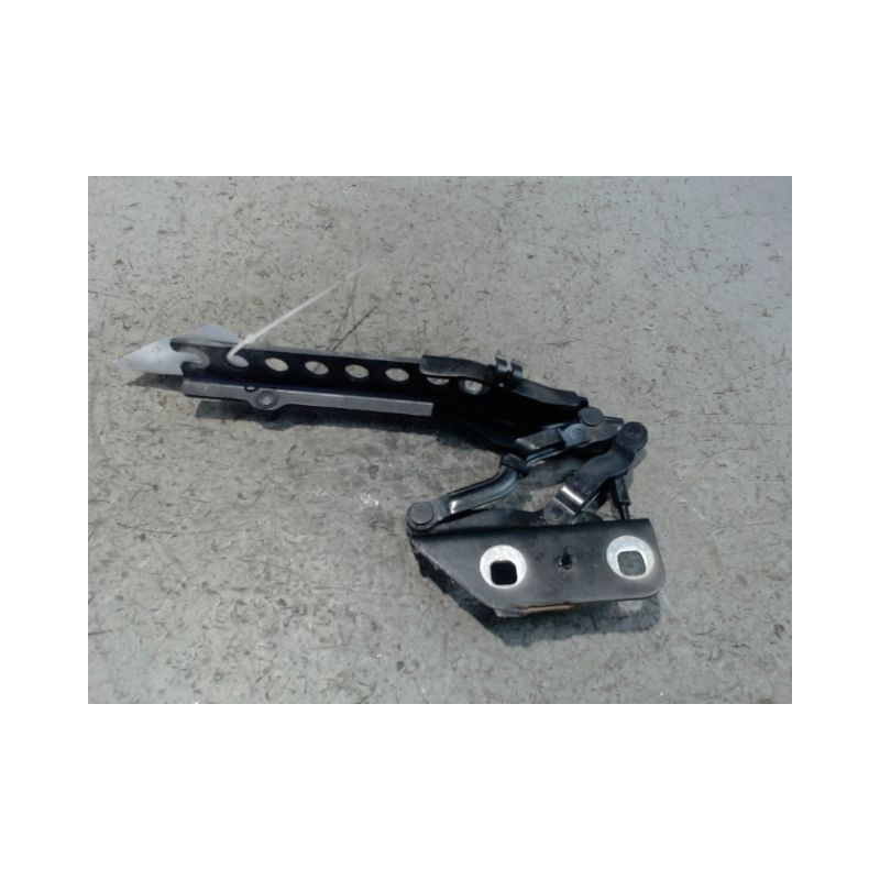 COMPAS DROIT CAPOT AUDI A8 2002-2007