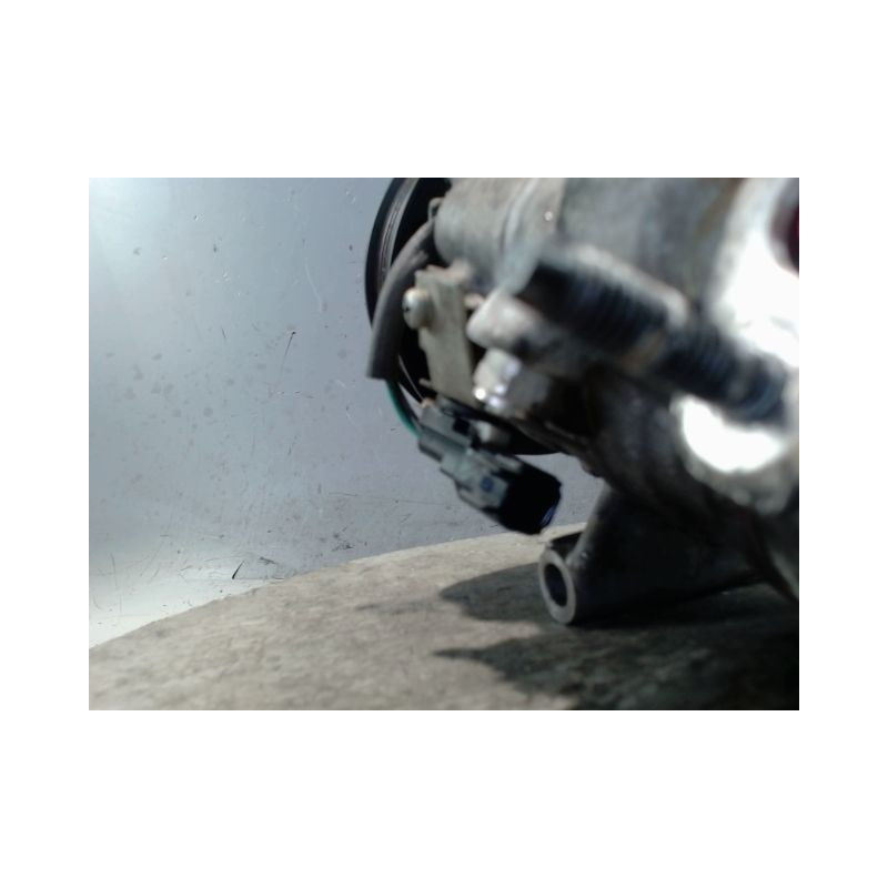 COMPRESSEUR AIR CONDITIONNE FORD KA+