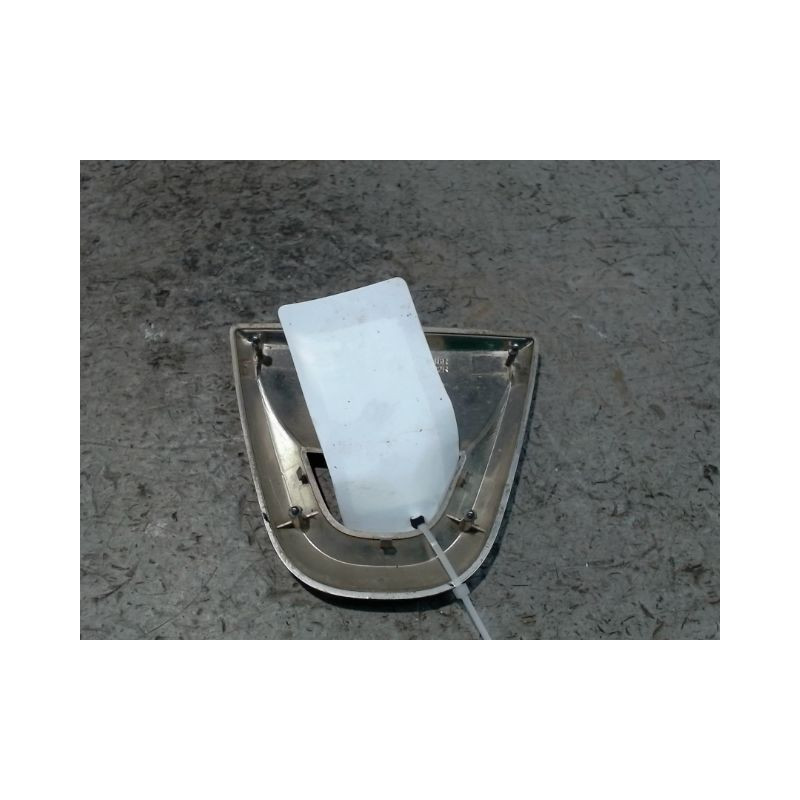 SIGLE CALANDRE DACIA SANDERO 2008-
