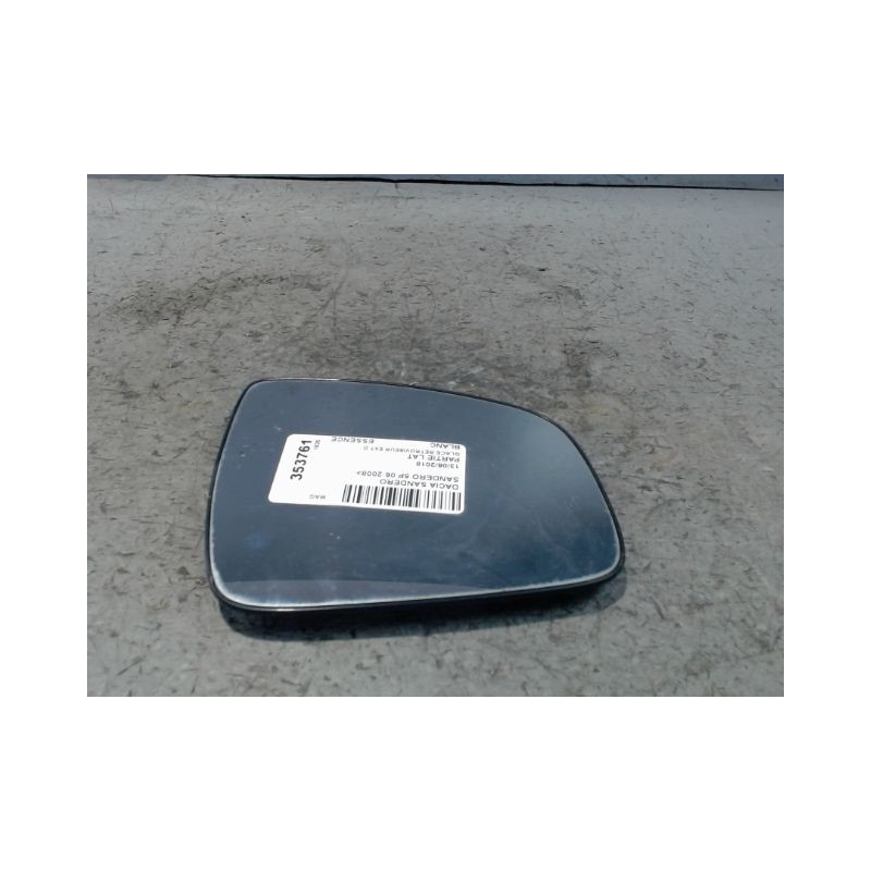 GLACE RETROVISEUR EXT D DACIA SANDERO 2008-