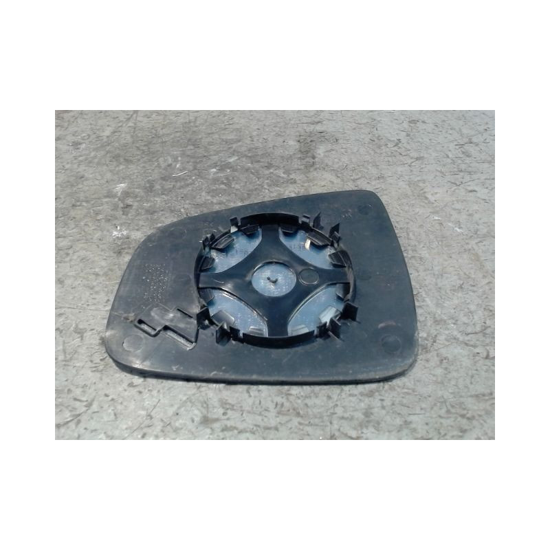 GLACE RETROVISEUR EXT D DACIA SANDERO 2008-