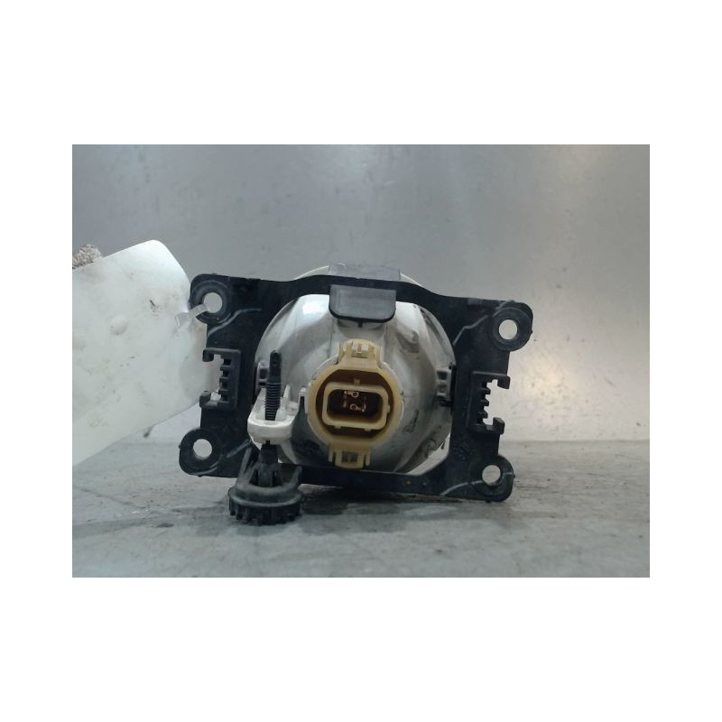PHARE ANTIBROUILLARD AVANT GAUCHE PEUGEOT 208