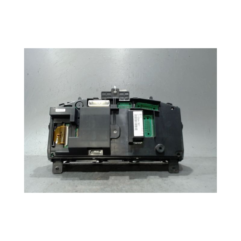 BLOC COMPTEURS NISSAN NV200