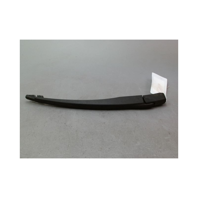 BRAS ESSUIE-GLACE ARRIERE DACIA SANDERO I 2008-2012
