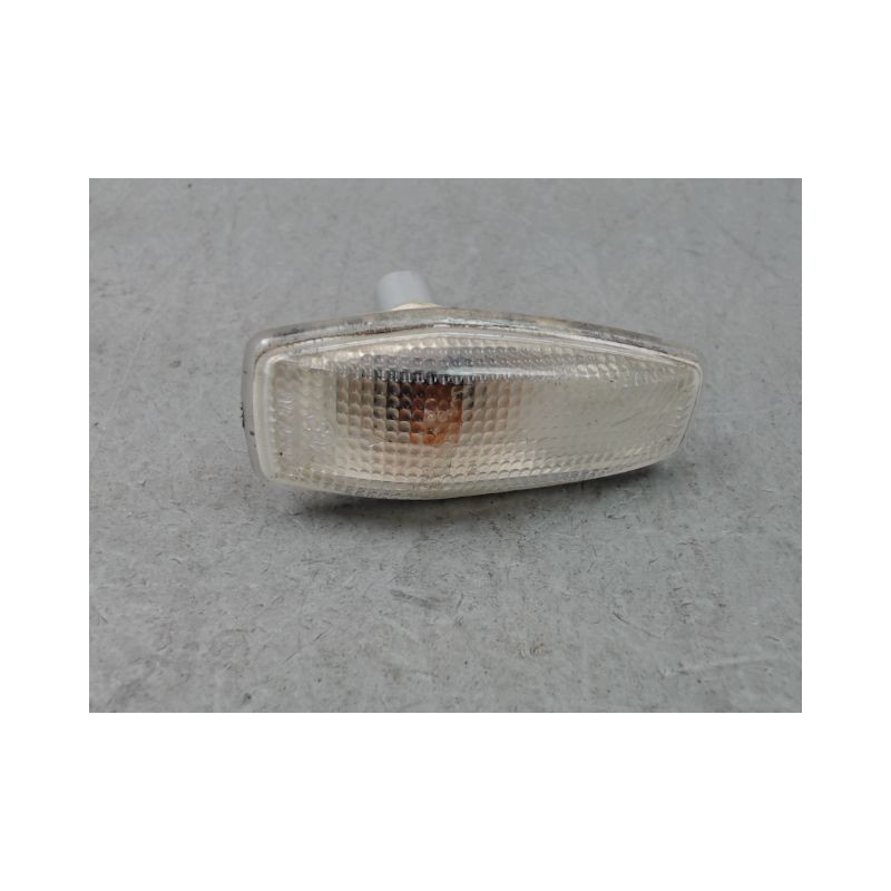 REPETITEUR AILE DROIT HYUNDAI TUCSON BREAK 2004-2010