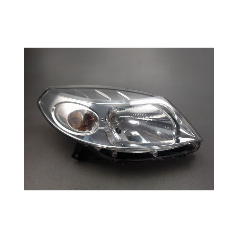 PHARE DROIT DACIA SANDERO