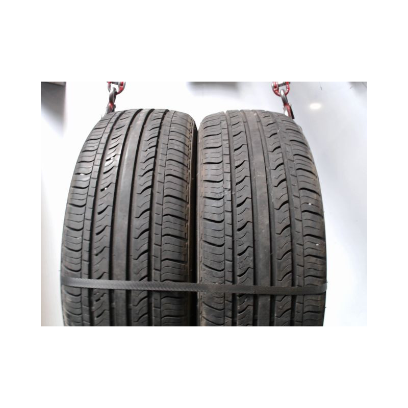 Paire de pneus ROVELO RHP780P 185 55 15 82 V