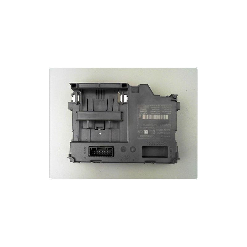 LECTEUR DE CARTE RENAULT CAPTUR 2013-