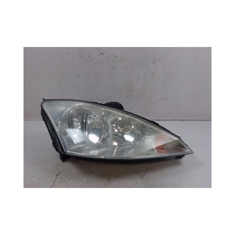 PHARE DROIT FORD FOCUS 98-04