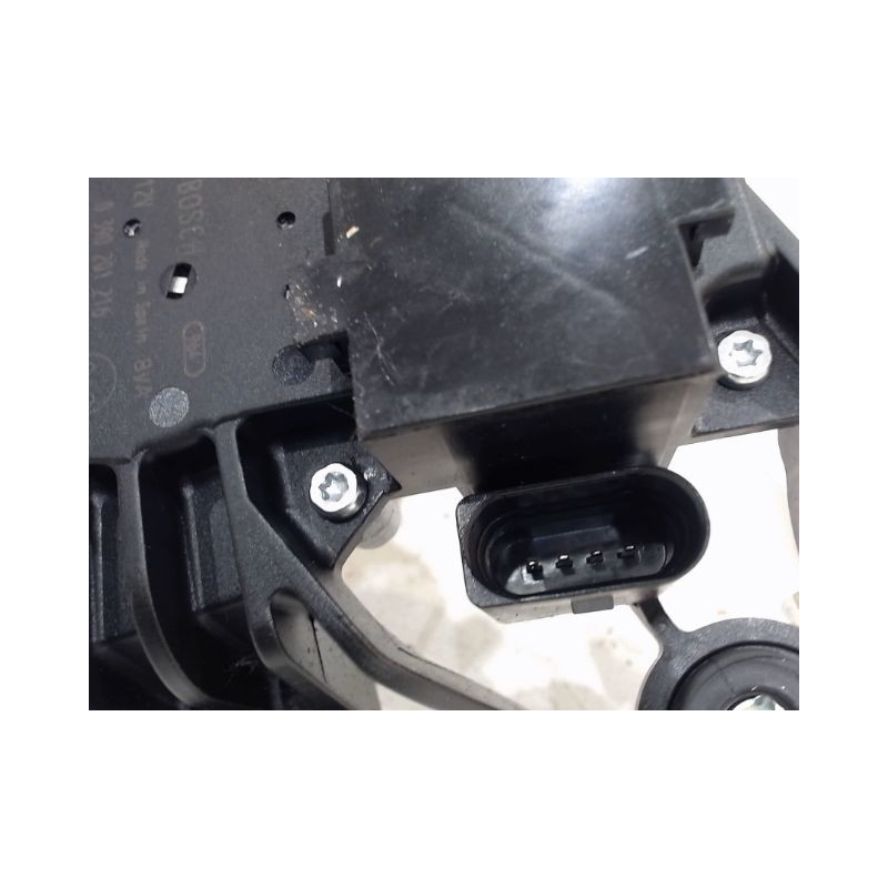 MOTEUR ESSUIE-GLACE ARRIERE VOLKSWAGEN GOLF