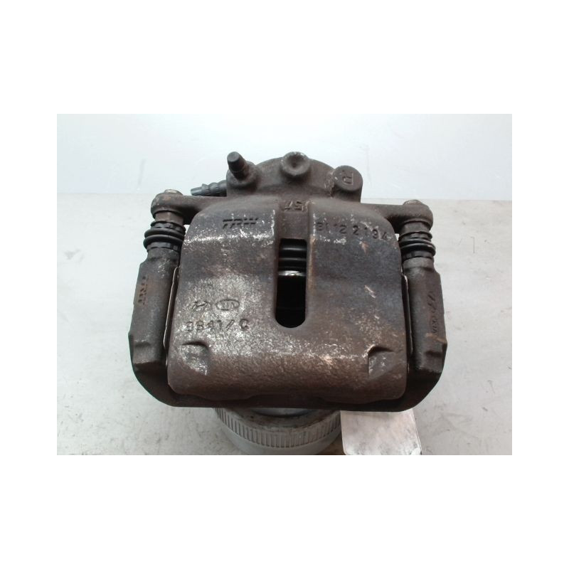 ETRIER DE FREIN AVANT DROIT KIA VENGA 09-