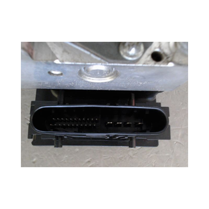 UNITE HYDRAULIQUE ABS NISSAN MICRA