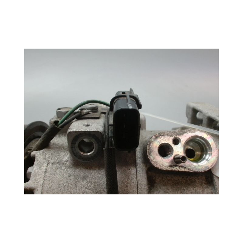 COMPRESSEUR AIR CONDITIONNE KIA STONIC