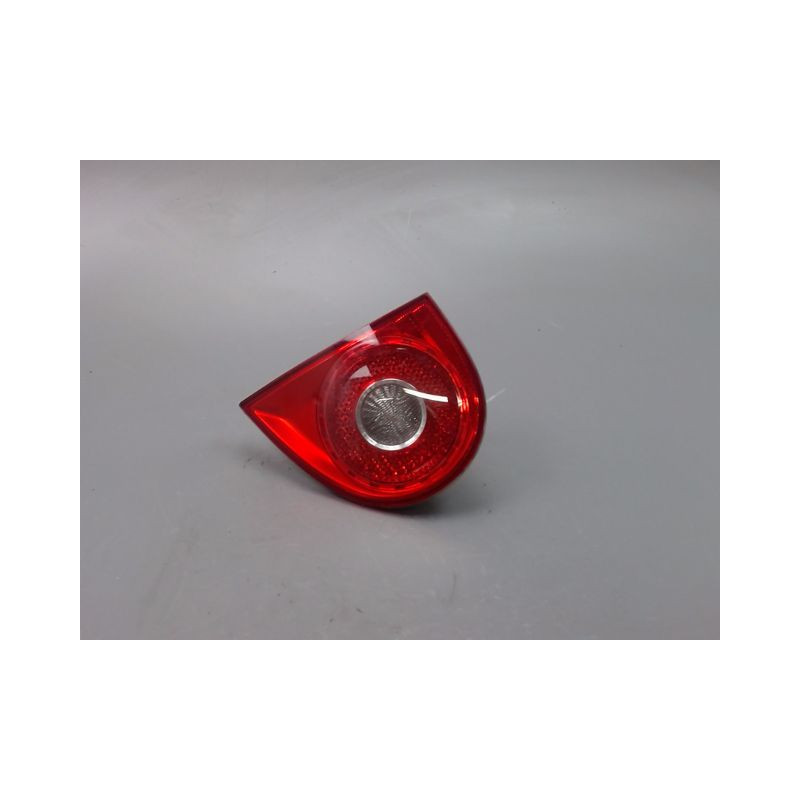 FEU ARRIERE INTERIEUR DROIT VOLKSWAGEN GOLF V (1K) 2003-2008