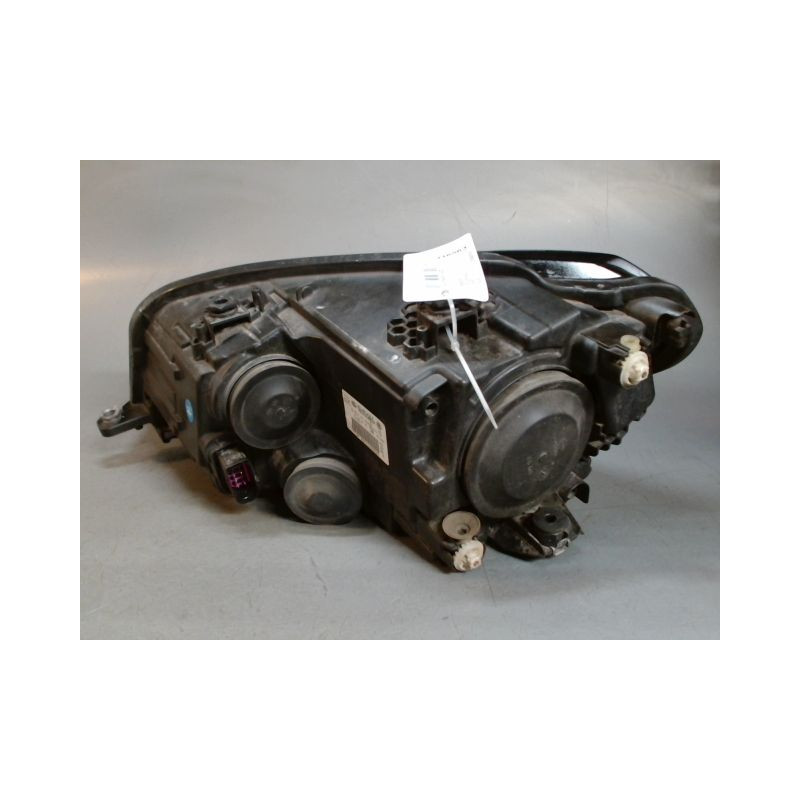 PHARE DROIT VOLKSWAGEN CADDY