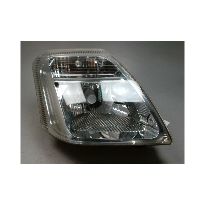 PHARE DROIT CITROEN C2 2003-