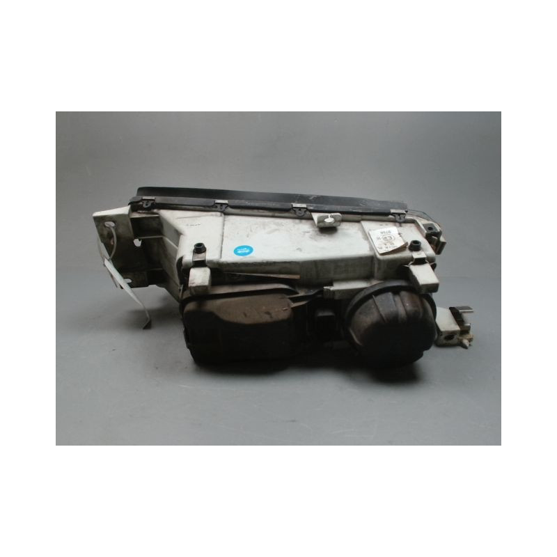 PHARE DROIT SKODA OCTAVIA 2000-