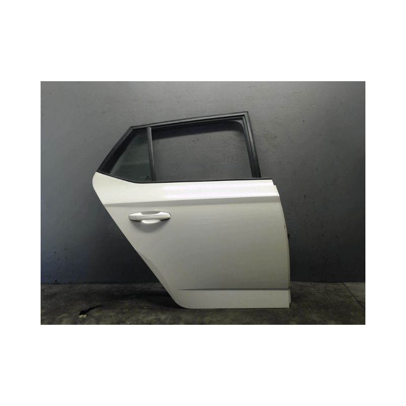 PORTE ARRIERE DROIT SKODA FABIA