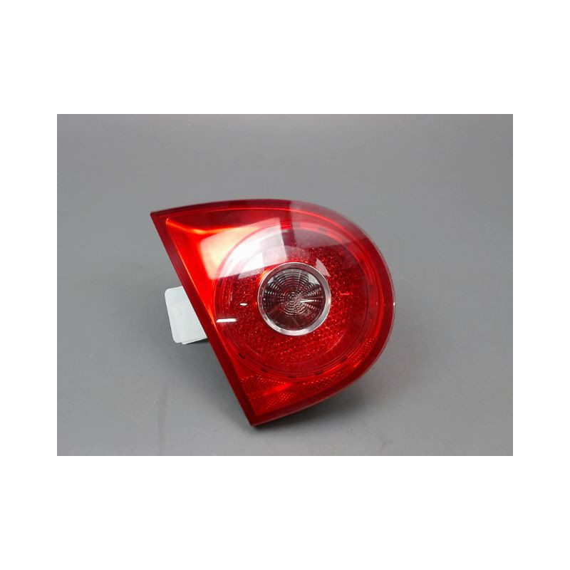 FEU ARRIERE INTERIEUR GAUCHE VOLKSWAGEN GOLF V (1K) 2003-2008