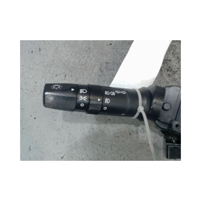 COMMANDE CLIGNOTANT HYUNDAI I20