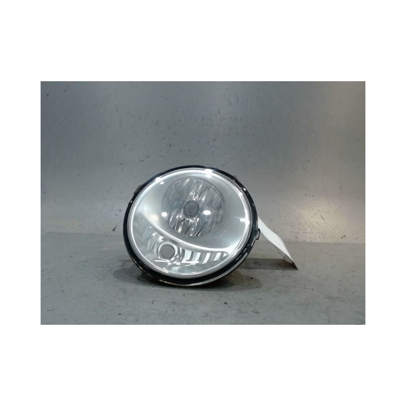 PHARE ANTIBROUILLARD AVANT DROIT RENAULT TWINGO