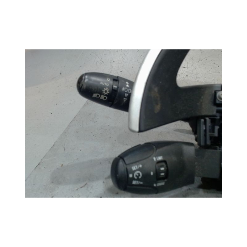 BLOC COMMODOS PEUGEOT 3008