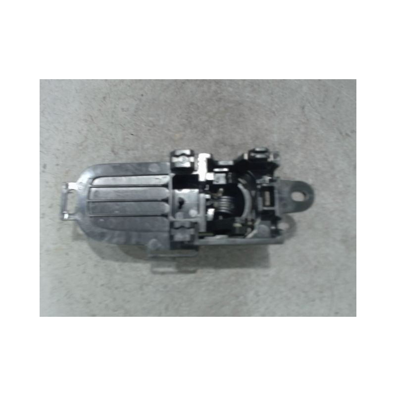 POIGNEE INTERIEURE PORTE AVANT GAUCHE NISSAN NV200