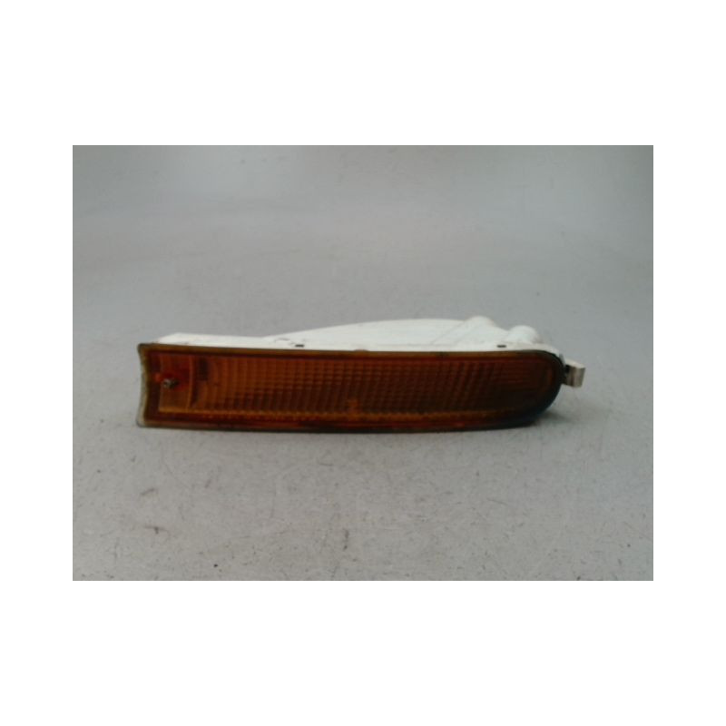 CLIGNOTANT GAUCHE TOYOTA RAV4 -97