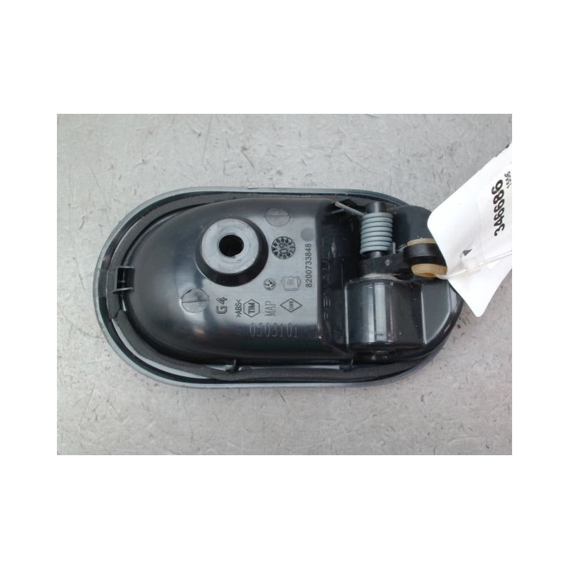 POIGNEE INTERIEURE PORTE AVANT GAUCHE DACIA SANDERO I 2008-2012