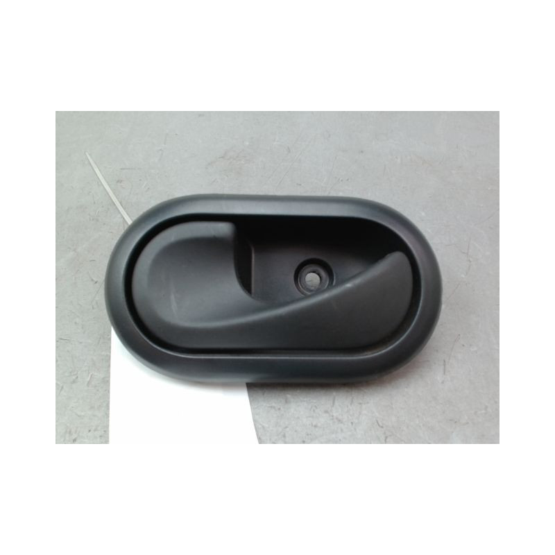 POIGNEE INTERIEURE PORTE ARRIERE GAUCHE DACIA SANDERO I 2008-2012