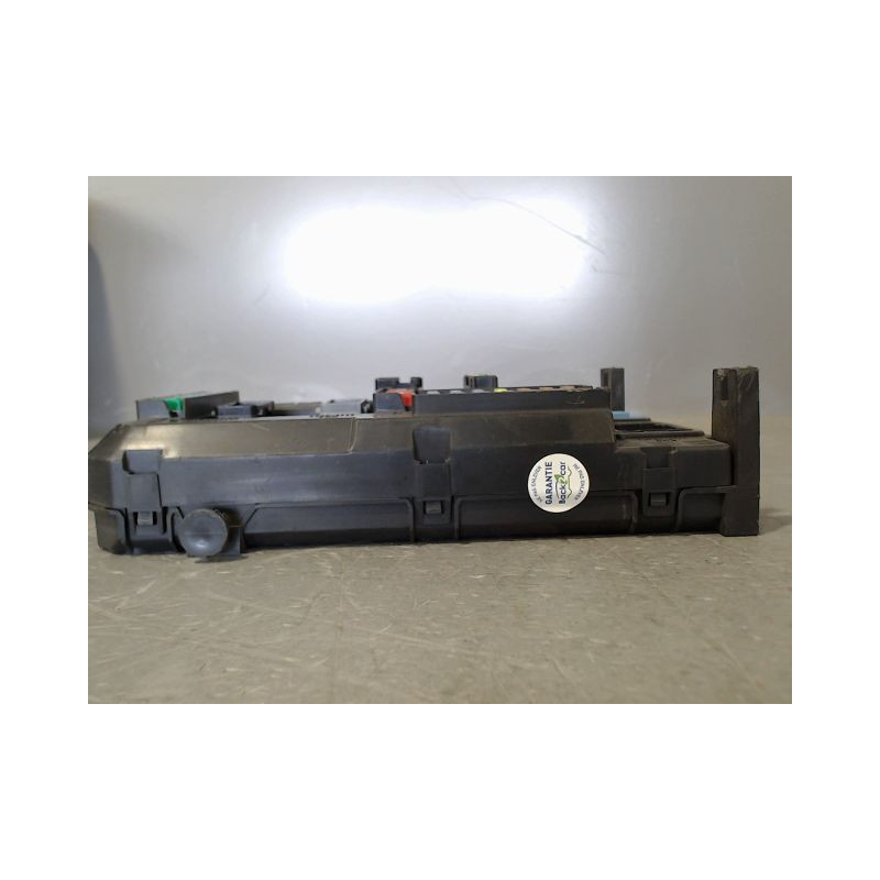 BOITIER GESTION HABITACLE PEUGEOT 2008 13-16