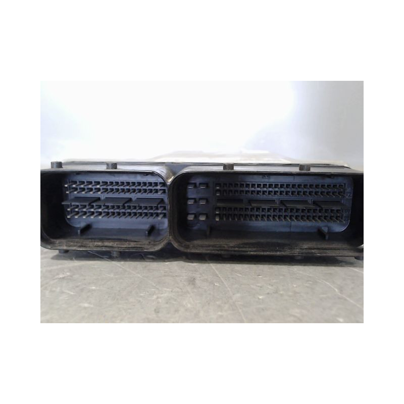 CALCULATEUR MOTEUR VOLKSWAGEN TIGUAN
